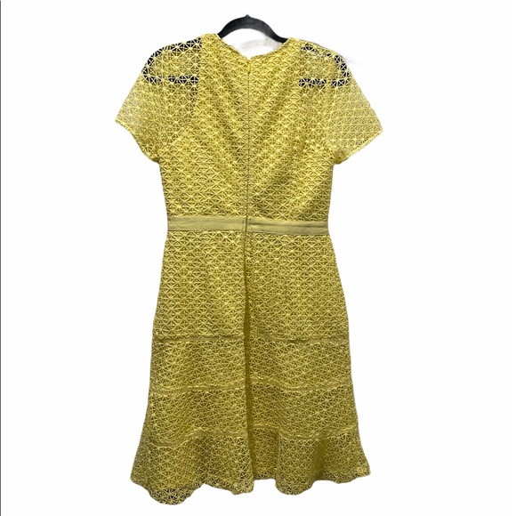 Adelyn Rae lace trumpet yellow dress M - Picture 4 of 6